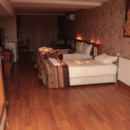 Bc Burhan Cacan & & Cafe Отель