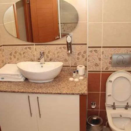 Bc Burhan Cacan & & Cafe 3* Provincia di Istanbul