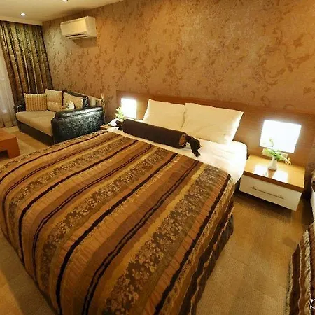 Hotell Bc Burhan Cacan & & Cafe