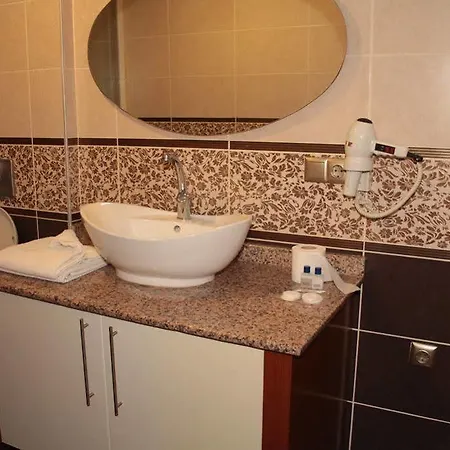 Bc Burhan Cacan & & Cafe Hotel 3*