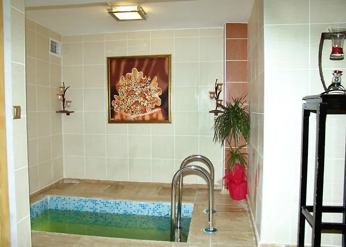 Bc Burhan Cacan & & Cafe Hotel