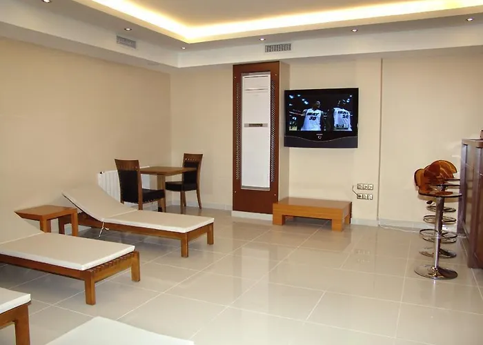 Hotel Bc Burhan Cacan & & Cafe 3*