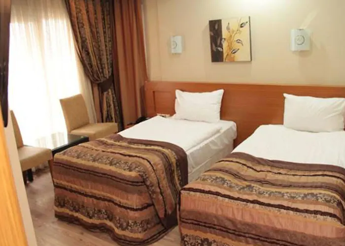 Bc Burhan Cacan & & Cafe 3*