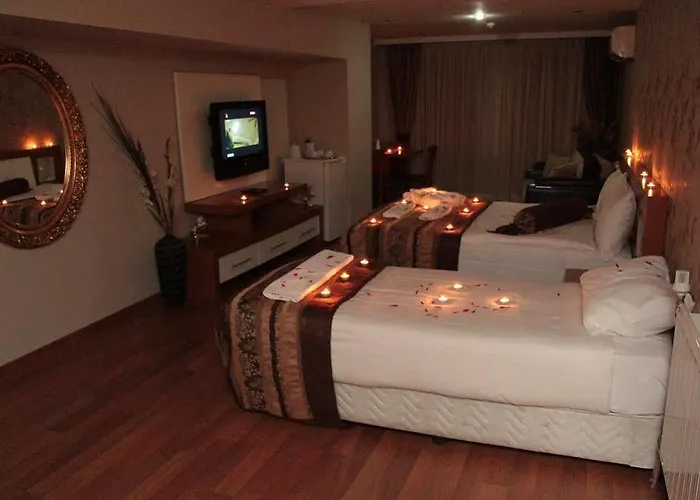 Bc Burhan Cacan & & Cafe 3*