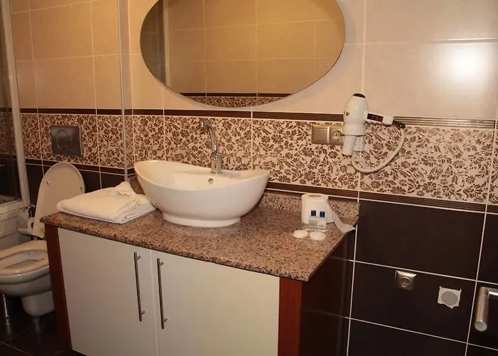 Bc Burhan Cacan & & Cafe Hotel 3*