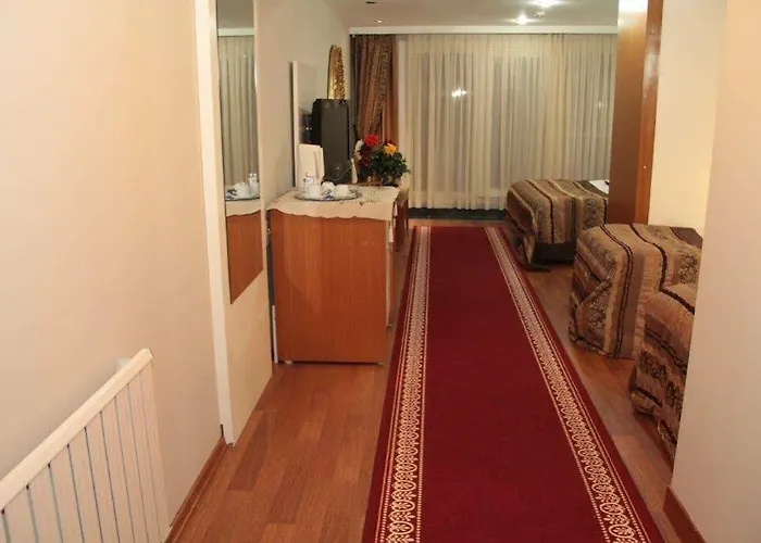 Bc Burhan Cacan & & Cafe 3*