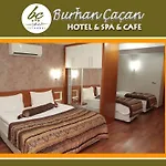 Bc Burhan Cacan & & Cafe イスタンブール